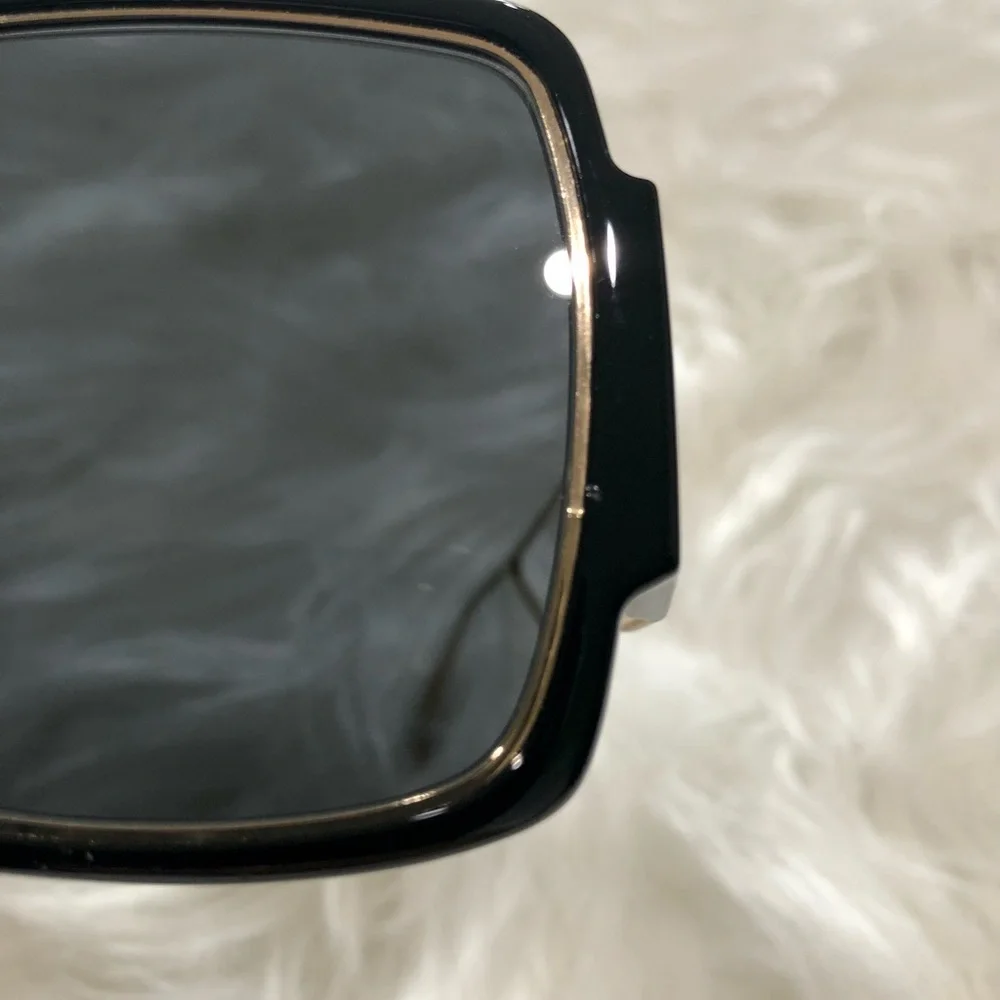 CHRISTIAN DIOR 30MONTAIGNE2 OVERSIZED SQUARE SUNGLASSES IN BLACK/GOLD - Picture 4 of 12